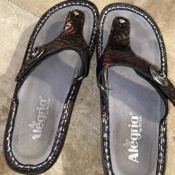 Alegria Sandals size 5.5 - Picture 2 of 4